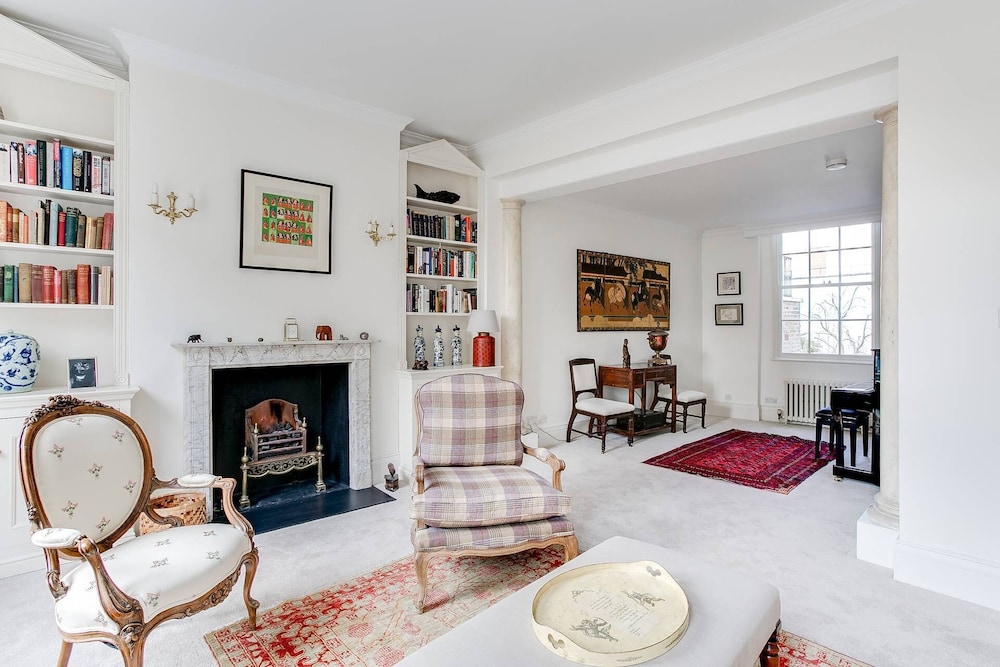 Cadogan Street III by Onefinestay