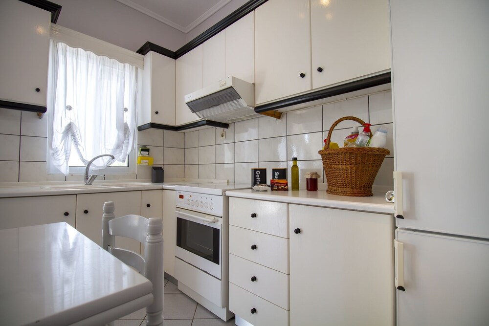 Endless Blue Apartment by Rentals Pro