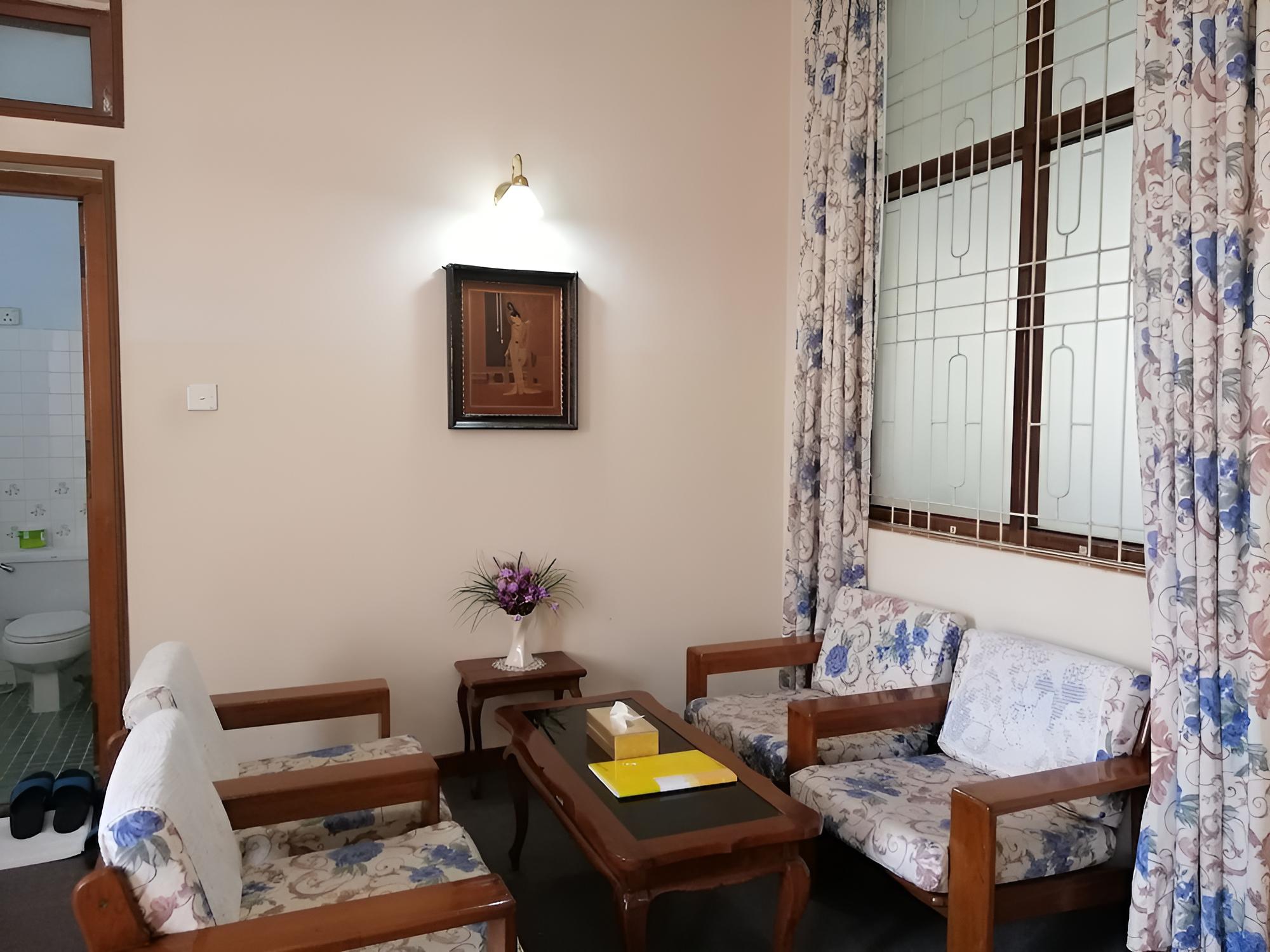 Queen Shin Saw Pu Hotel