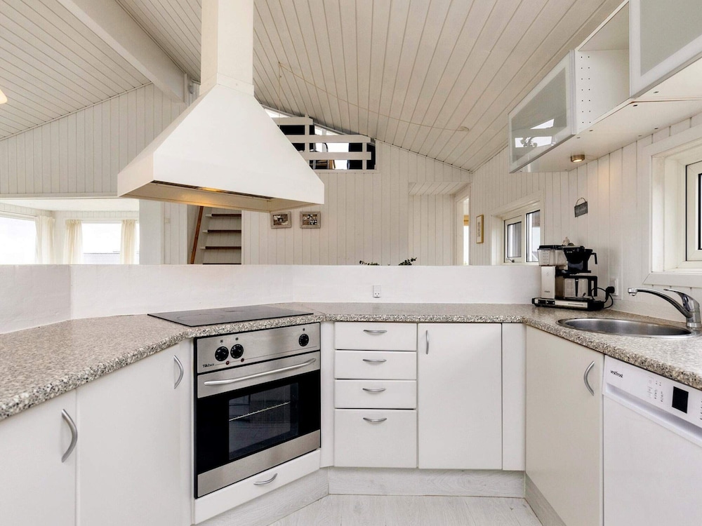 8 Person Holiday Home in Hjorring view 4