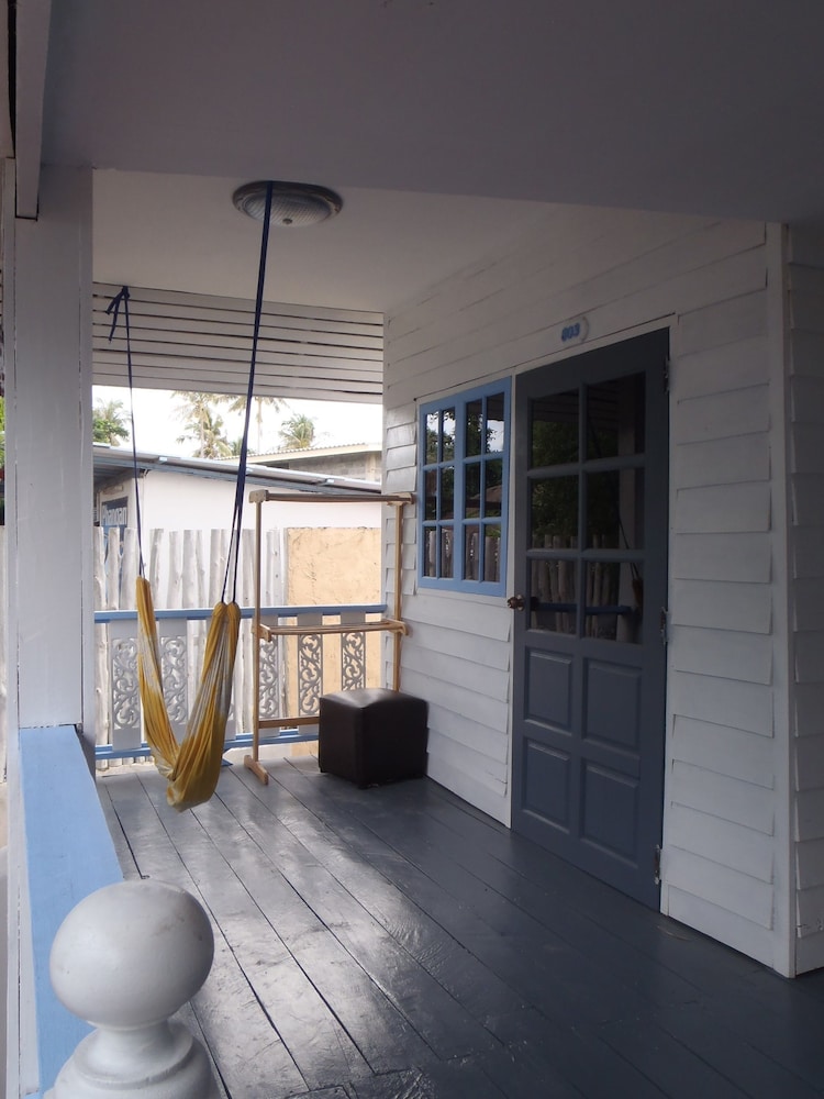 Asia Blue Beach Hostel Hacienda