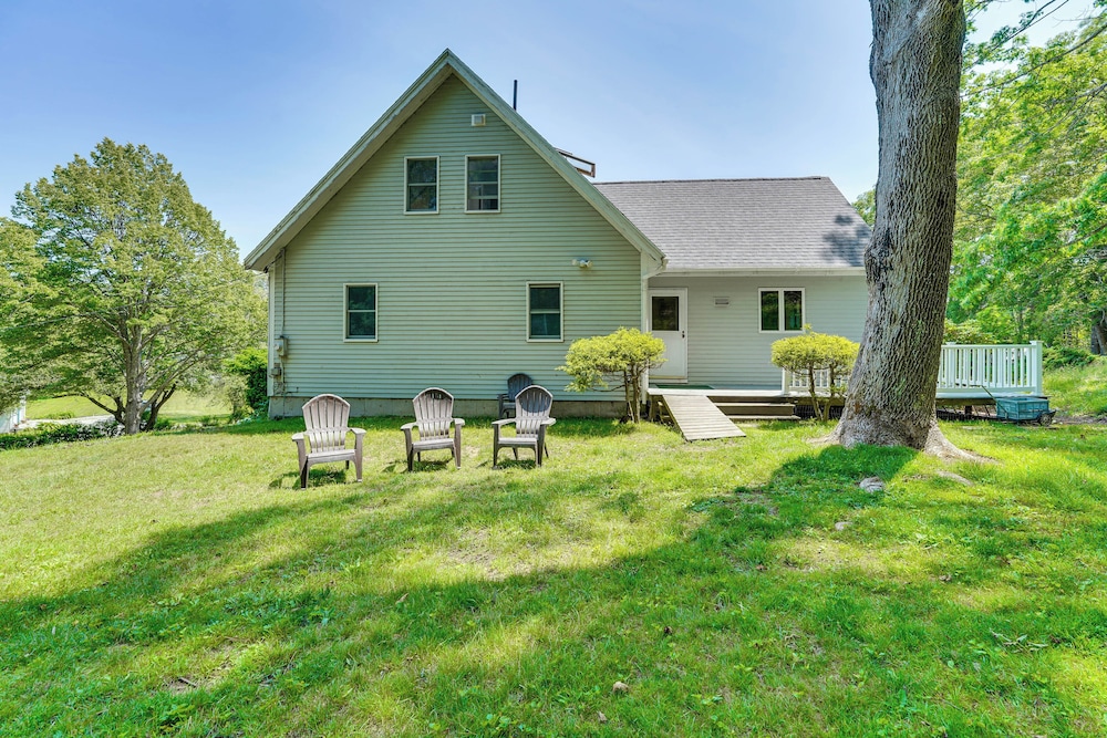 Boat & Kayak Nearby: Barters Island Home w/ Views
