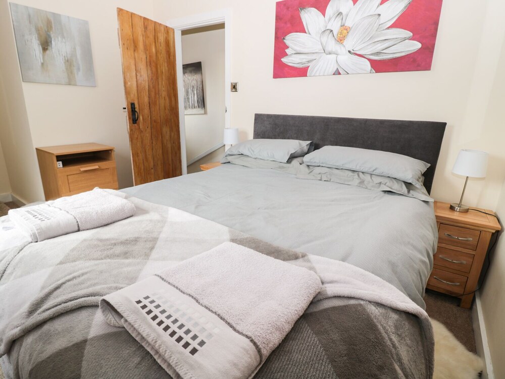 Berwick-upon-Tweed Vacations - Corbett Cottage - Property Image 3