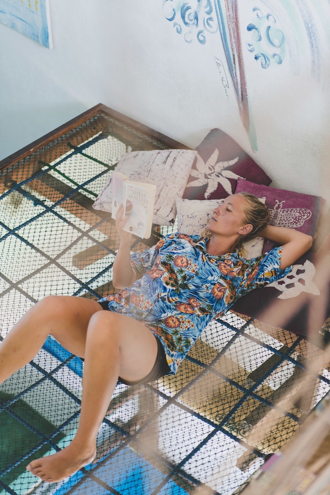 Hangtime Hostel