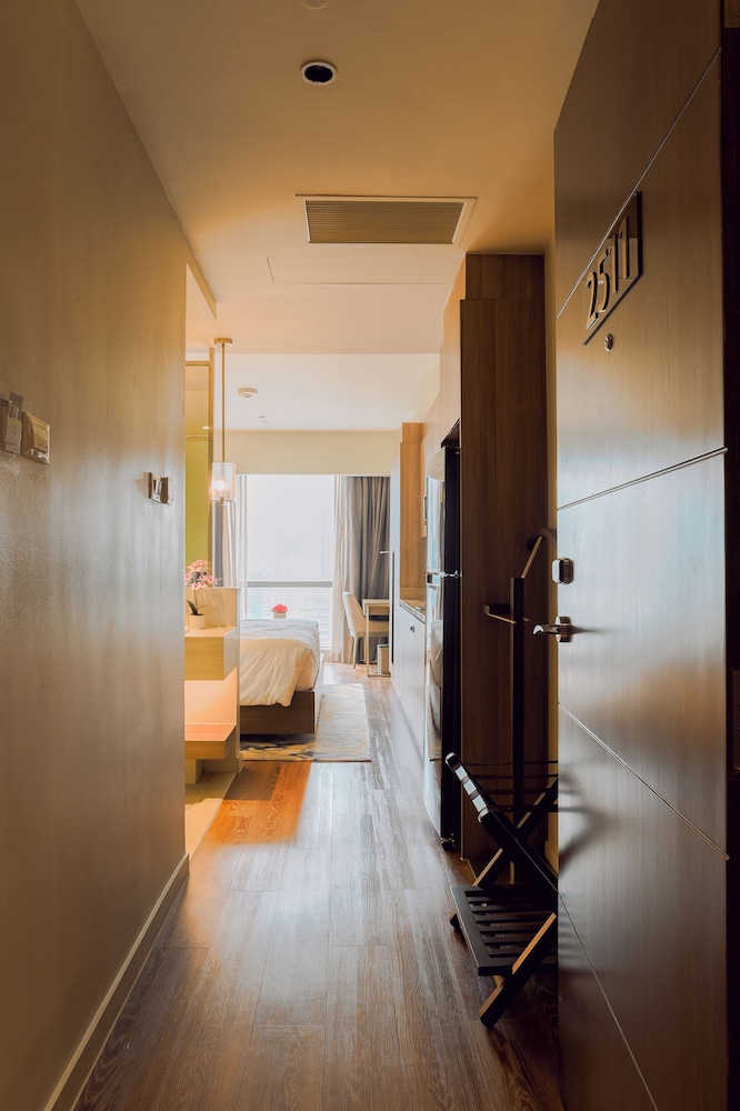 Hotel Residences at Acqua