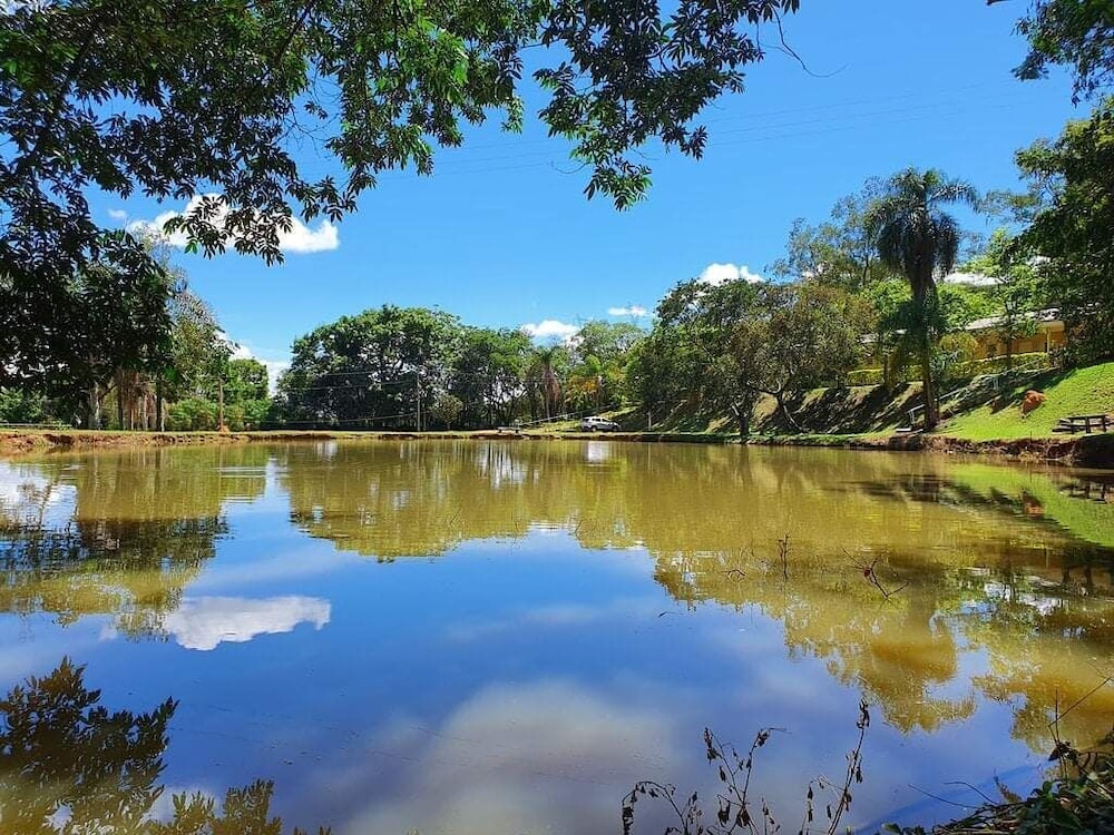 Pousada Vale do Ouro Verde