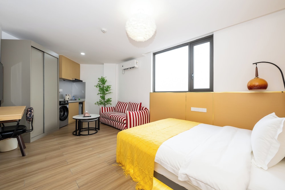 Comfort Serviced Apartment by Soben Home