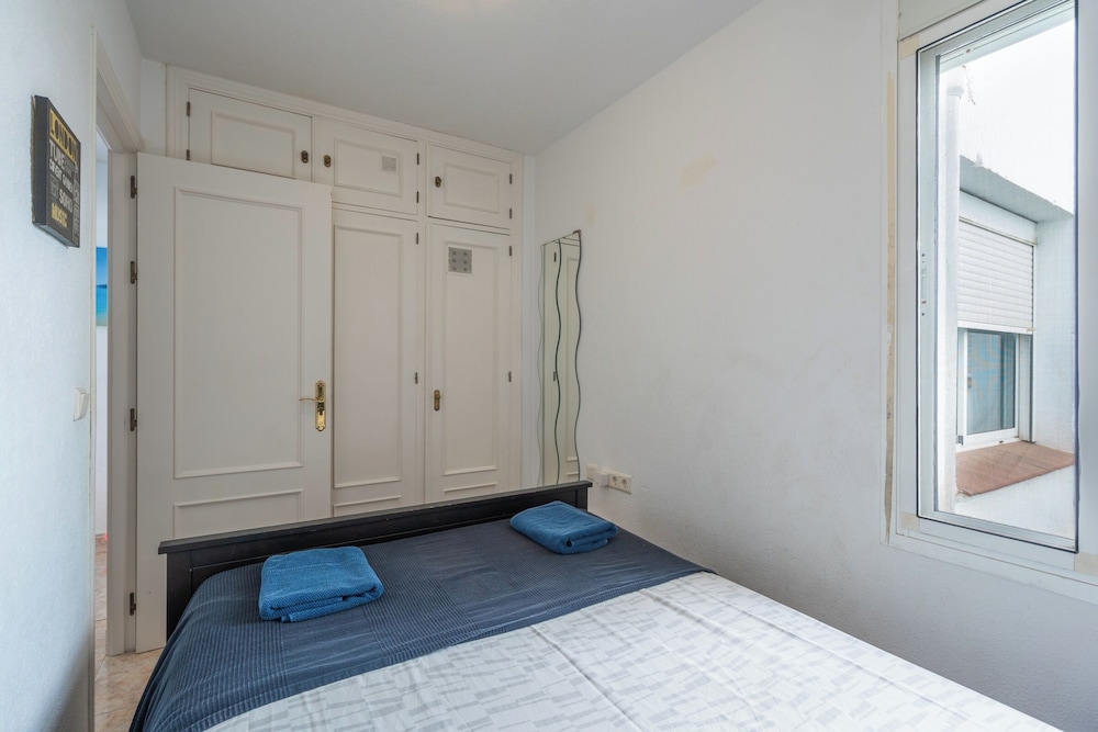 Condo 50m From Los Boliches Beach in Fuengirola