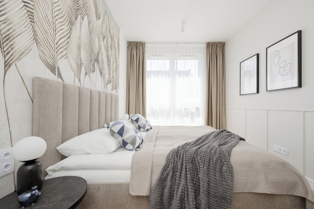 Apartments With Gym by Renters Prestige view 4