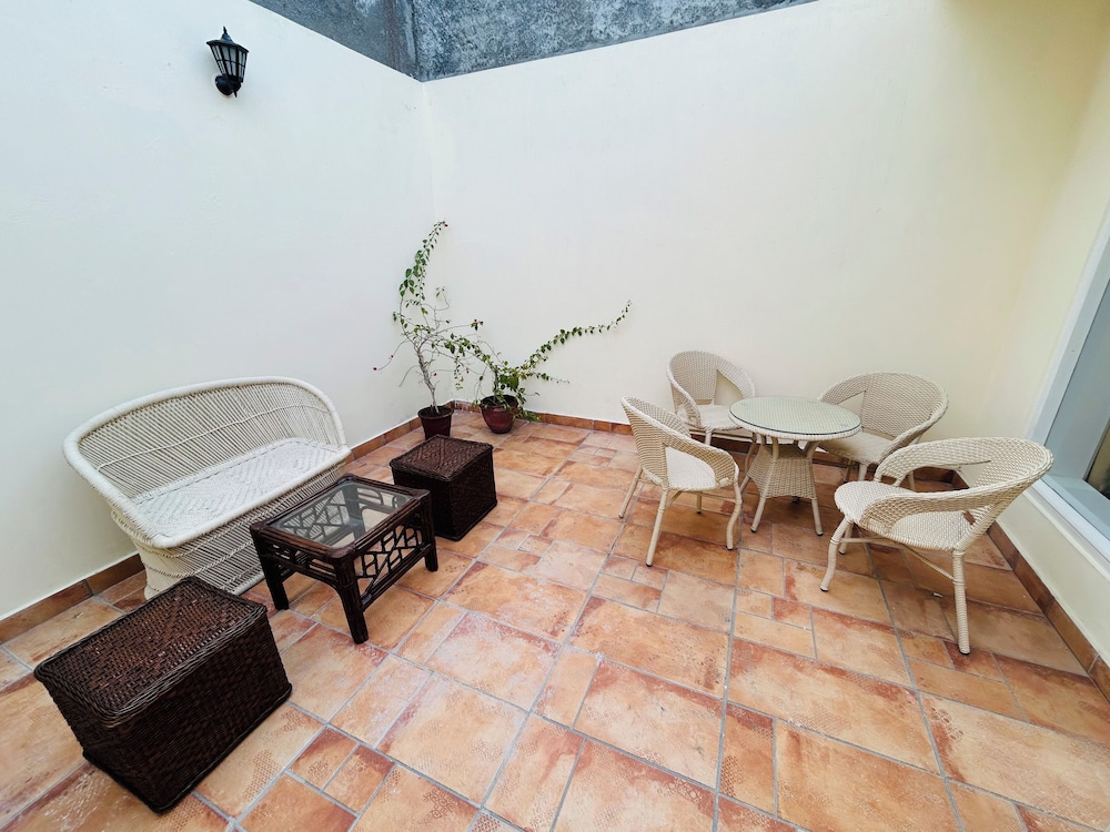 Grand Villa