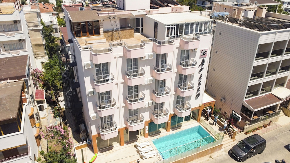 Aristo Otel