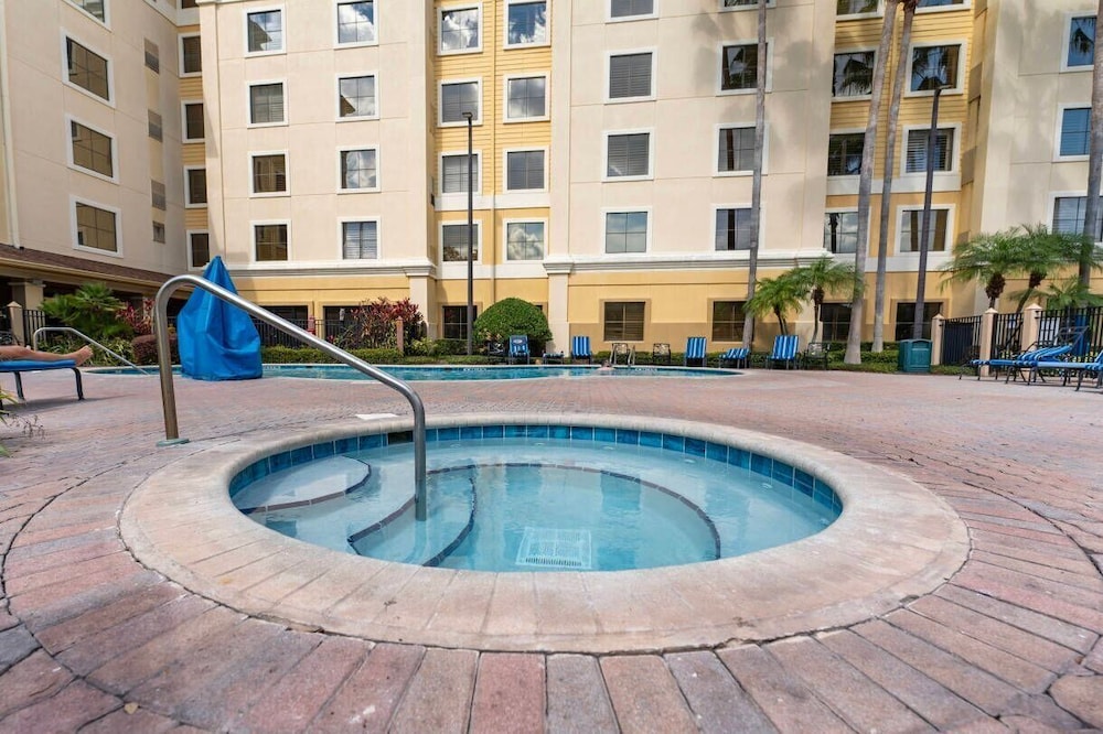 Staysky Orlando Family Suite w/ Kitchen