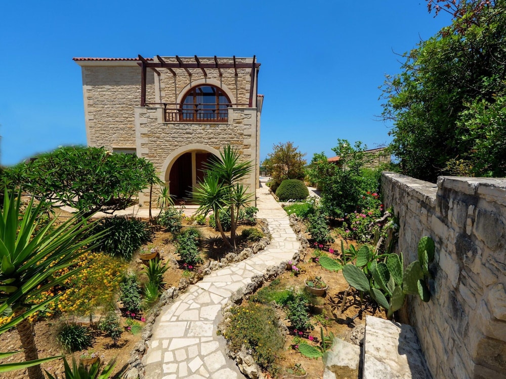 Holiday Home in Arkadi With Private Pool