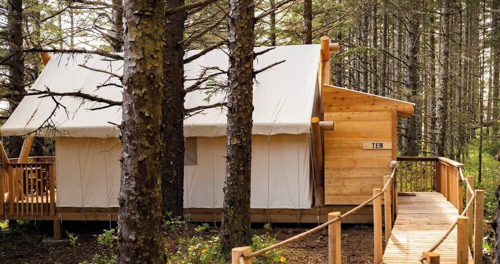 Haida Gwaii Glamping Co.