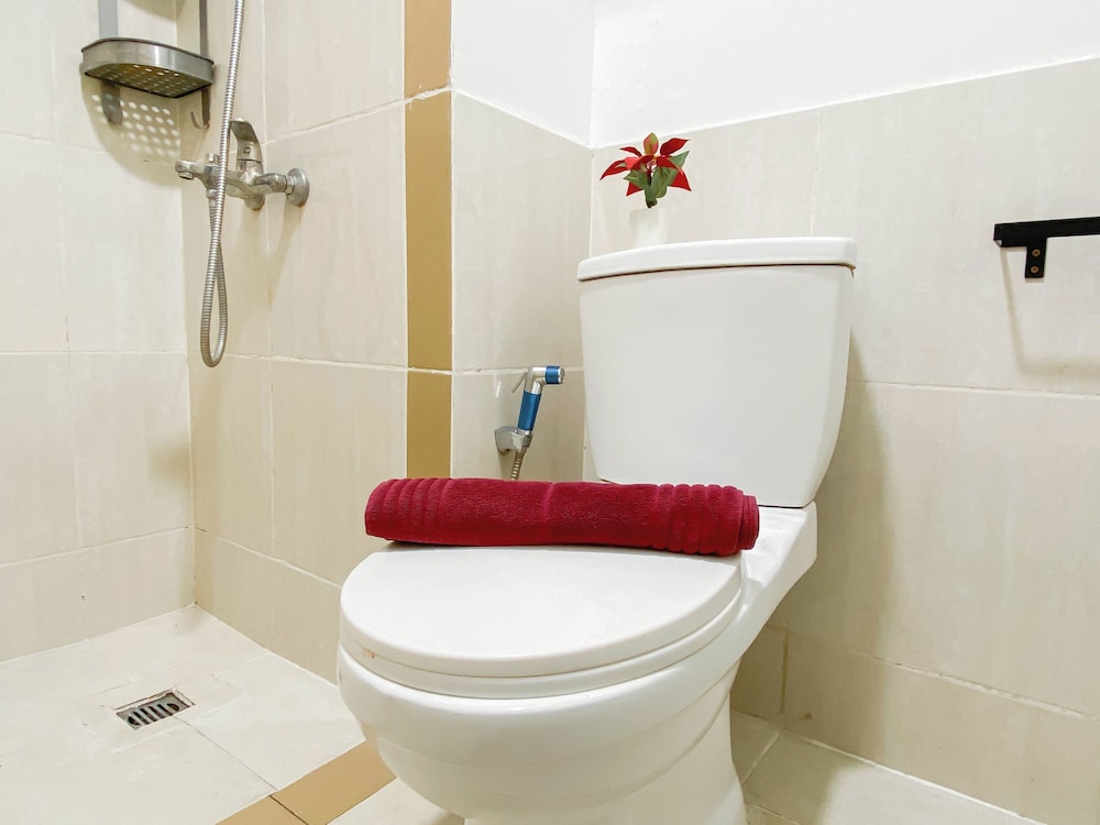 Neat Style 2Br Apartment Meikarta