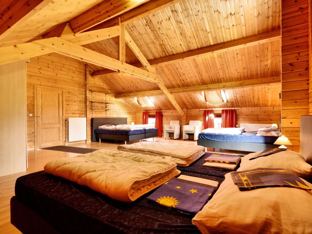Splendid Chalet near Durbuy view 3