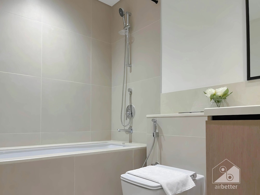 Burj Crown Luxury 2bedroom Balcony & View