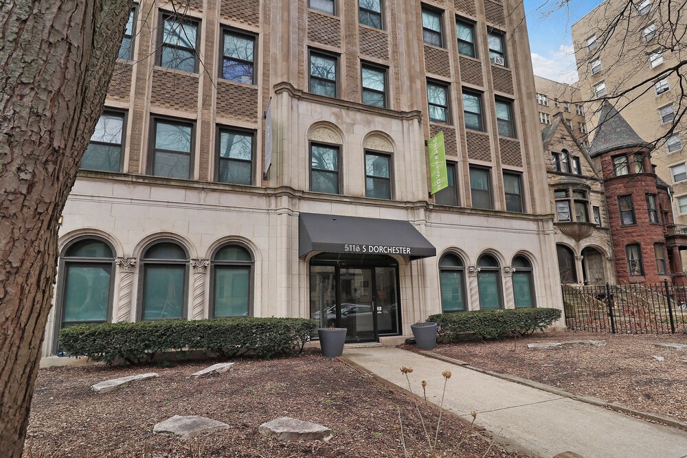 1BR Chic Apt - Dorchester 204