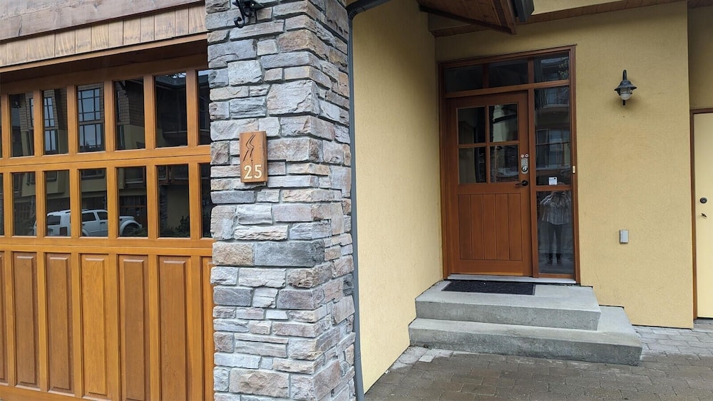 Photo 31