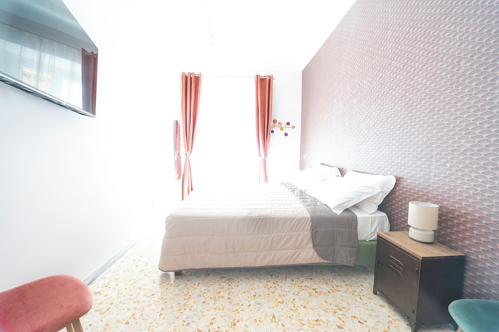 Trastevere Lovely 2 Br Apartment