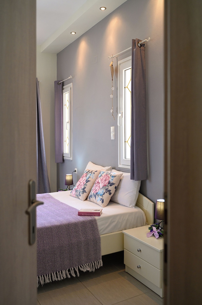 Milos Apartments photo 5