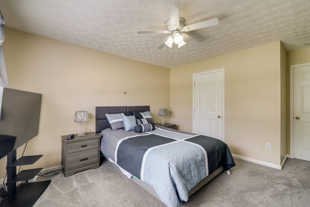 Shop, Fish & Explore: Suburban Home in Loganville!