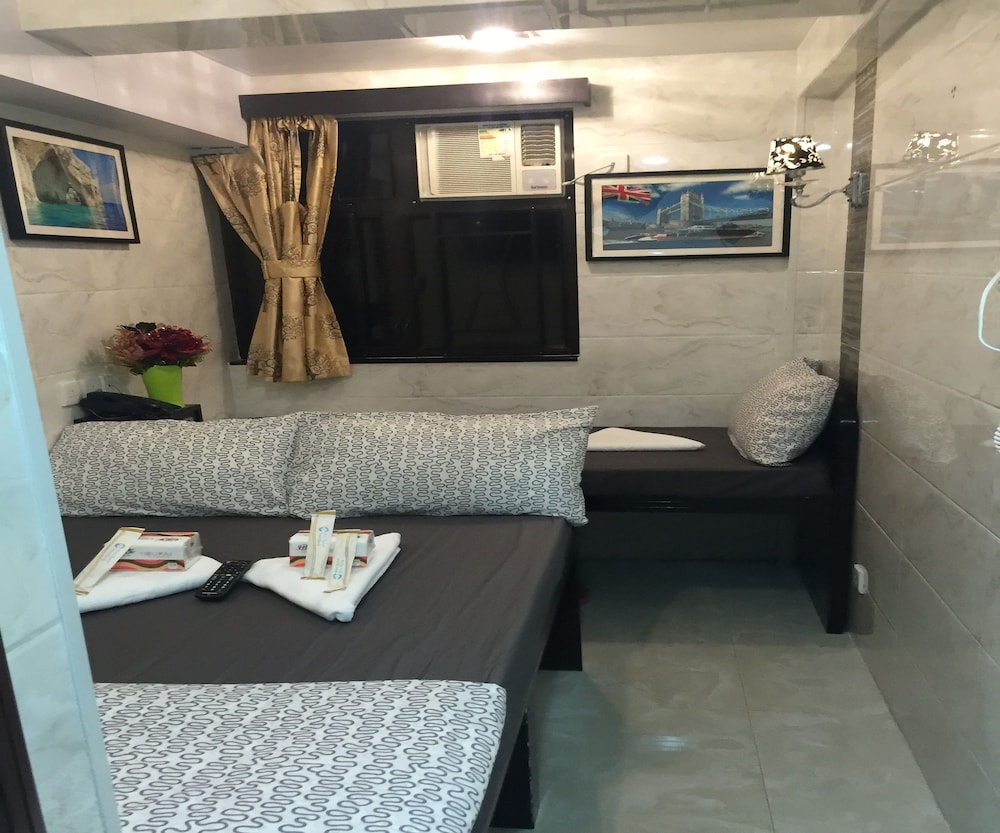 Skycity Hostel
