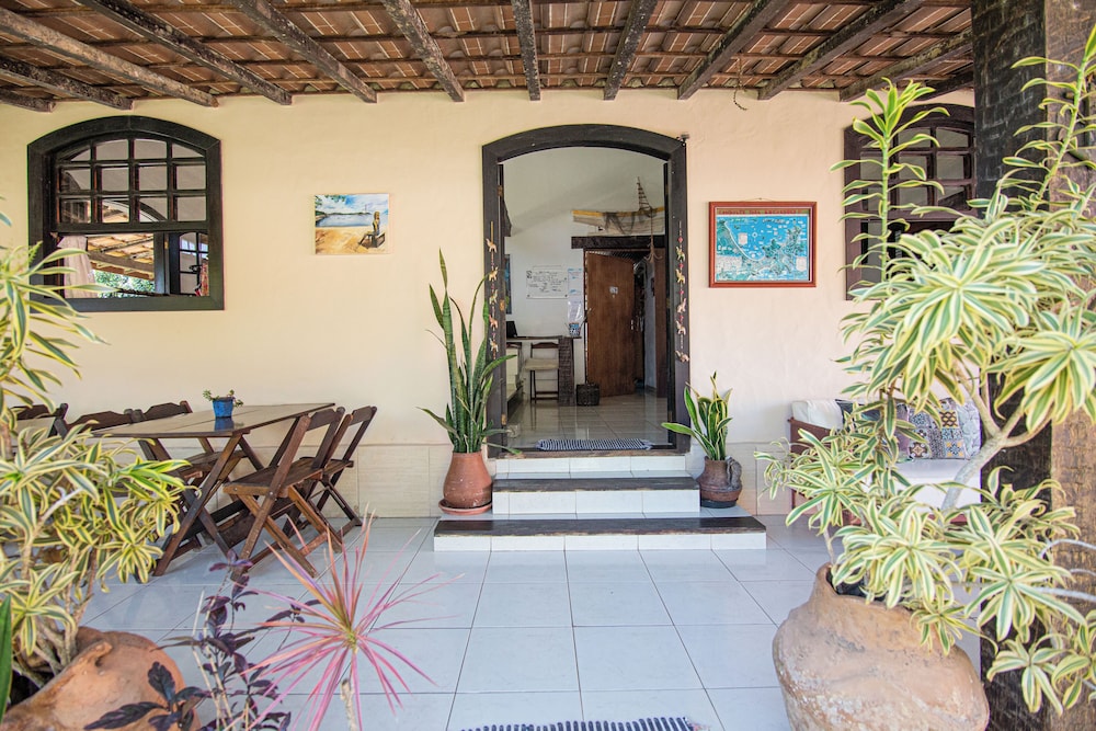 Pousada bela casa geriba