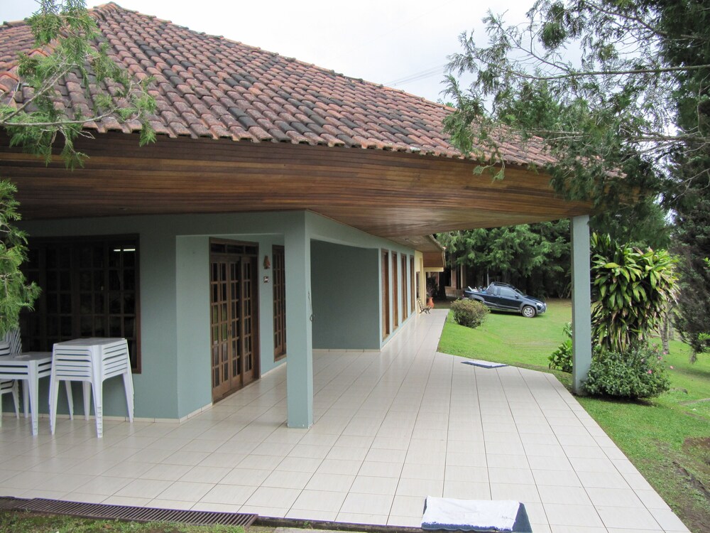 Laggus Hotel