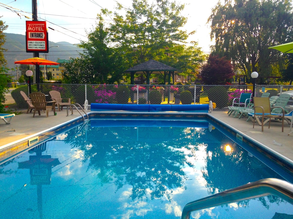 Travelers Motel