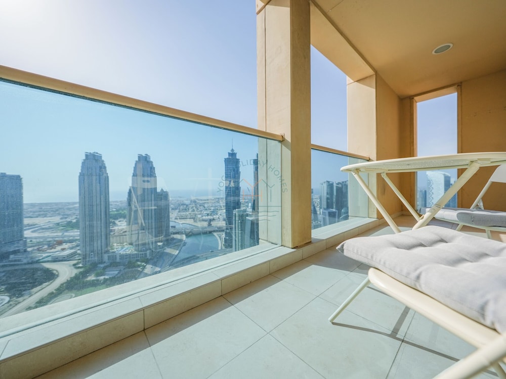 Luxury 2-Bedroom Stay in the Heart of Churchill
