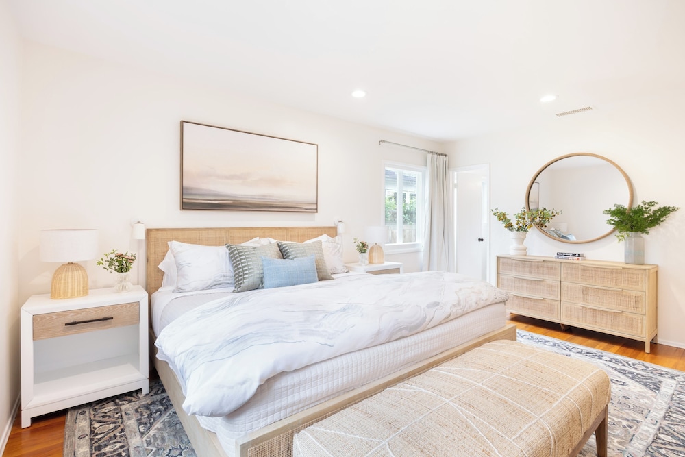 La Jolla Living by Avantstay A+ Location Private Backyard Lounge