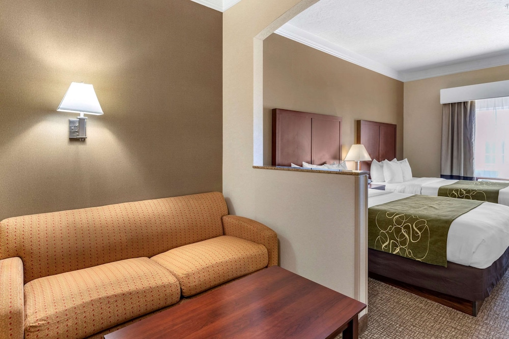 Albany Vacations - Comfort Suites Linn County - Property Image 24