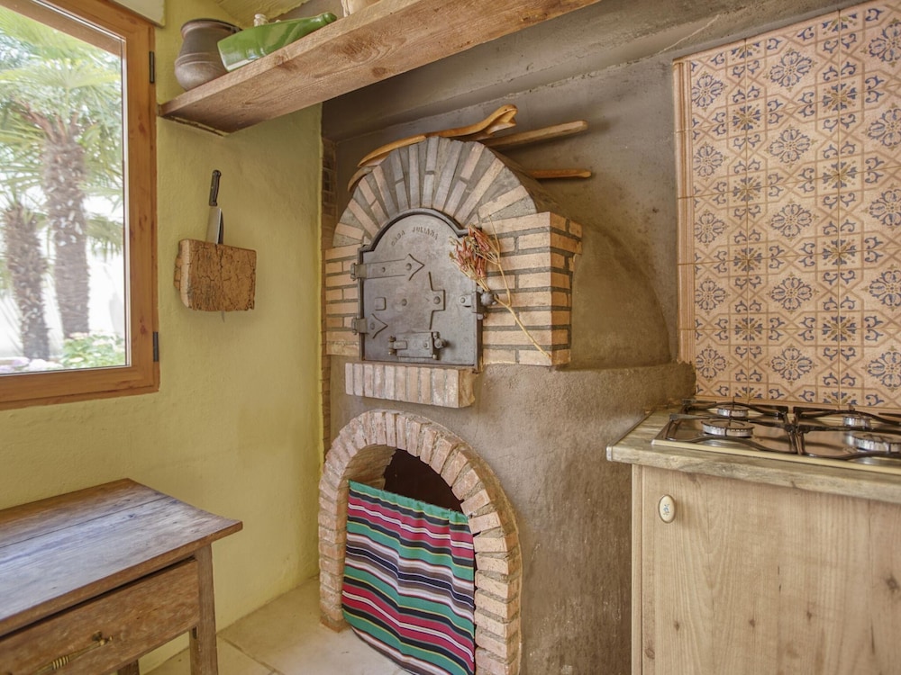 Appealing Cottage in Ciudad Real With Private Pool view 4