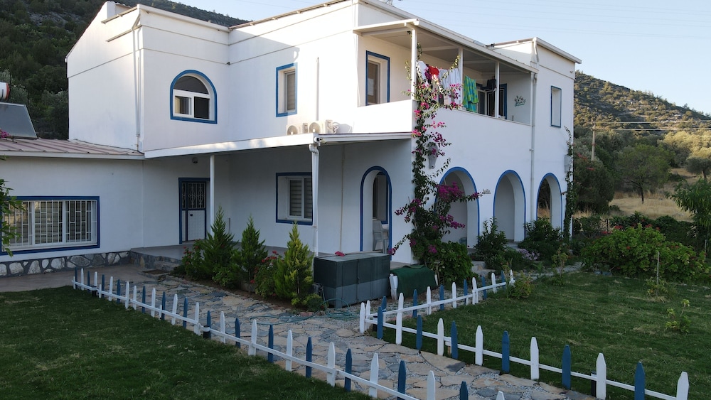 Yalıyanı Pansiyon - Image 11