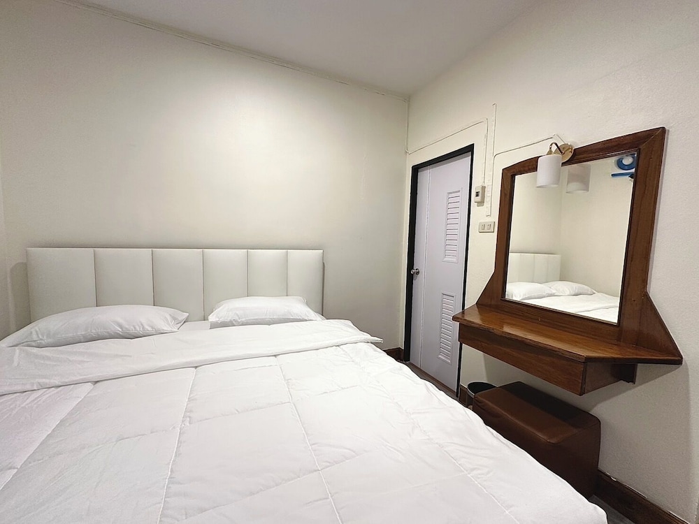 Zimbei Cozytel Khaolak