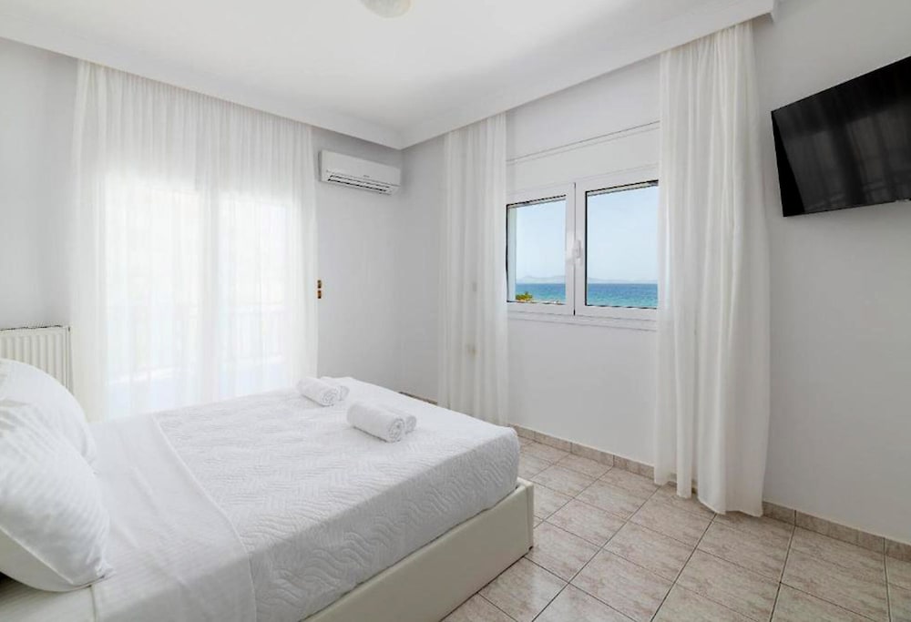 White and Blue Luxury Suites Rhodes