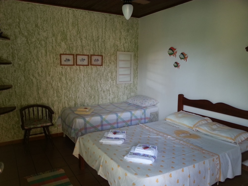 Itaúna Hostel