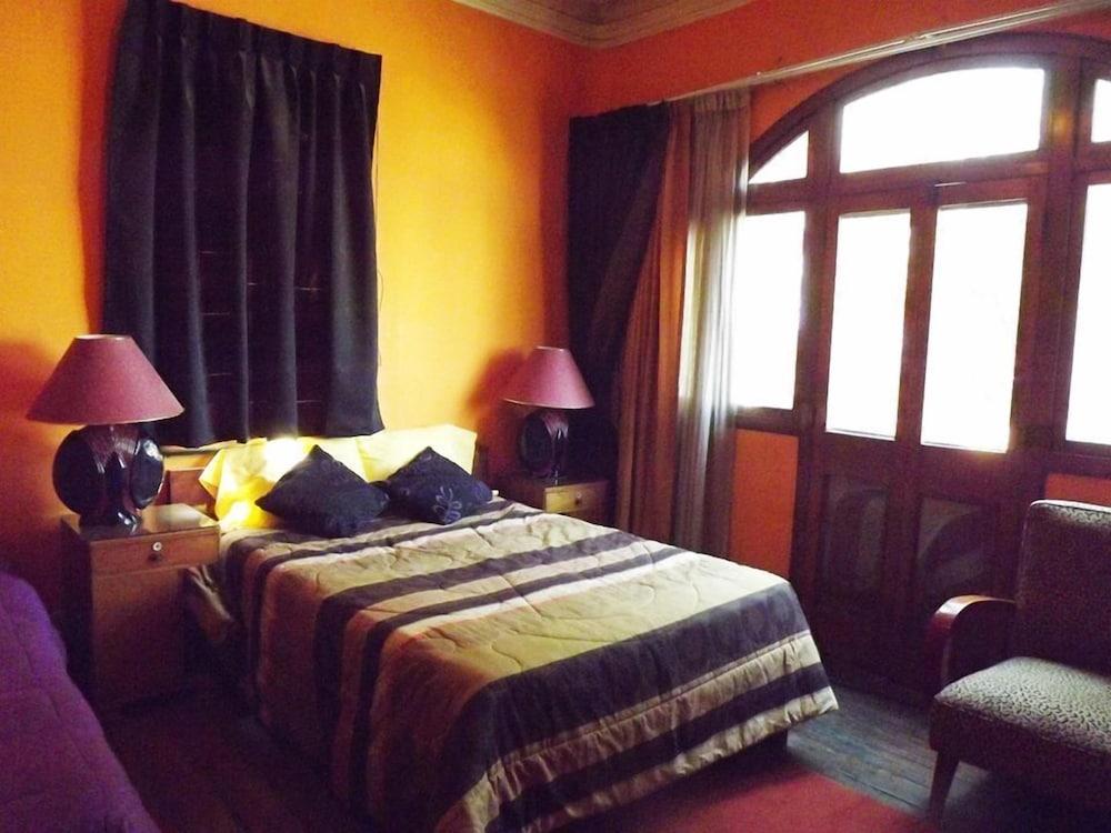 Paris Hostal Boutique