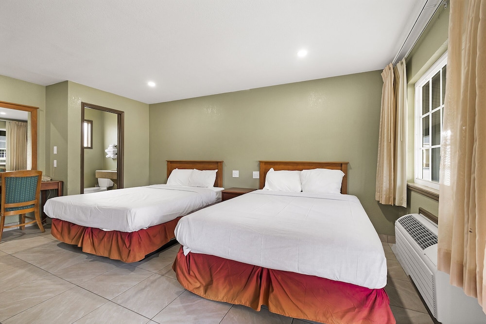 Chico Vacations - Safari Inn - Chico - Property Image 21