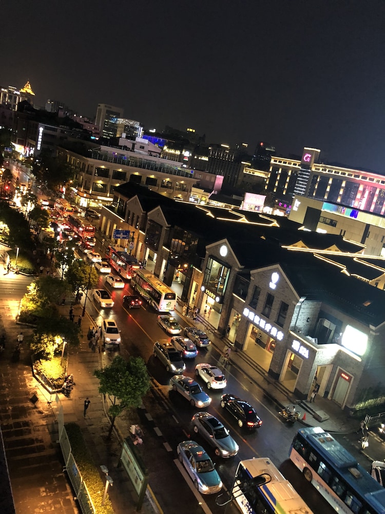 Hangzhou Mao Mao Apartment Hotel