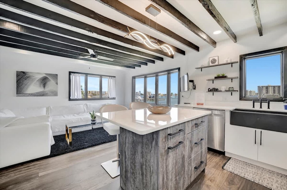 The Aura a Luxury Waterview Condo Heated Pool