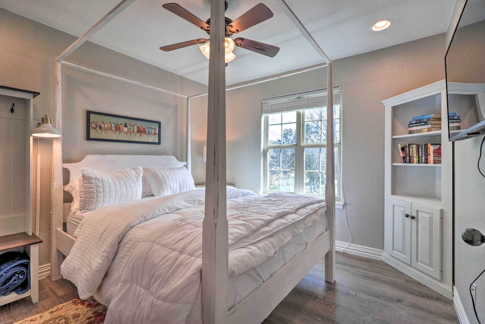 Marble Falls Vacations - Lake LBJ Waterfront Vacation Rental! - Property Image 29
