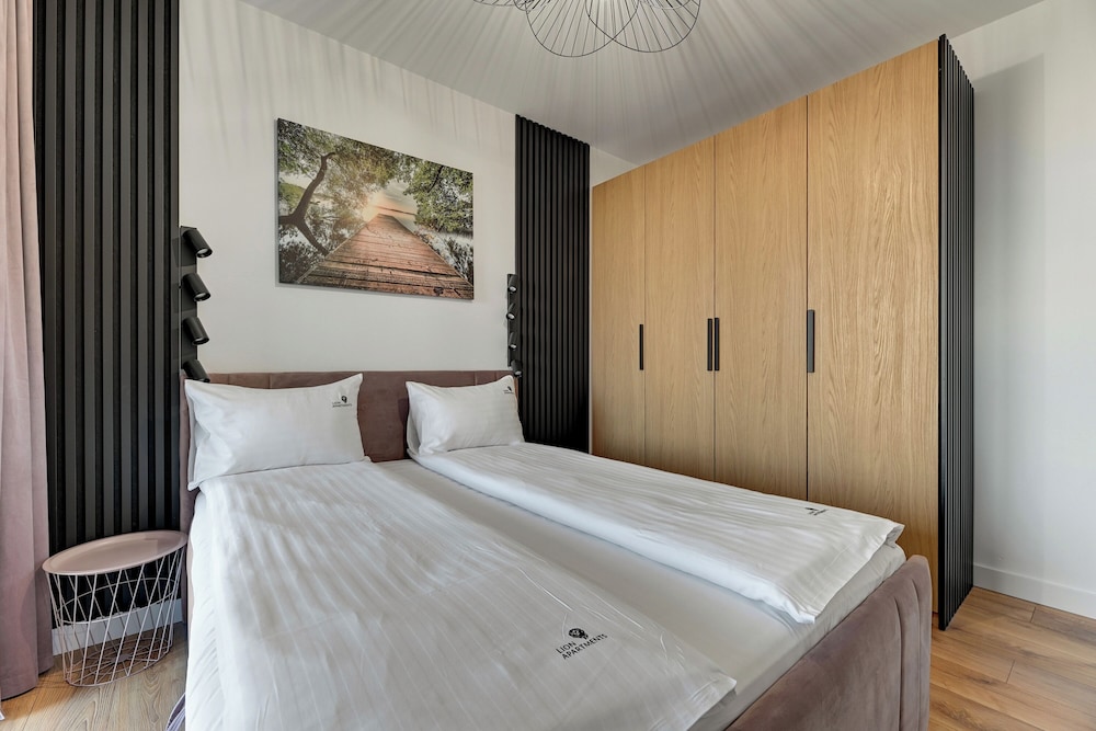 Bulvar Miramar by Lion Apartments