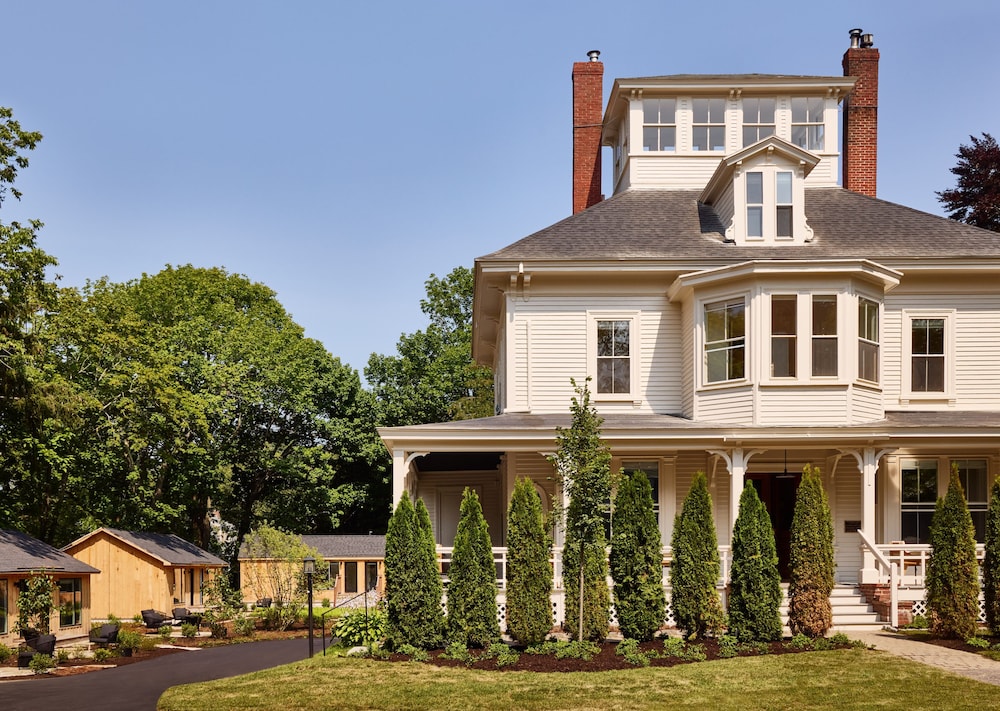 Hotel AWOL Kennebunkport