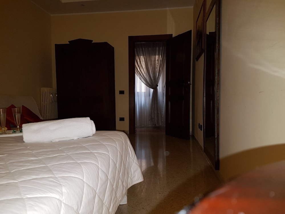 Friendly House Rome