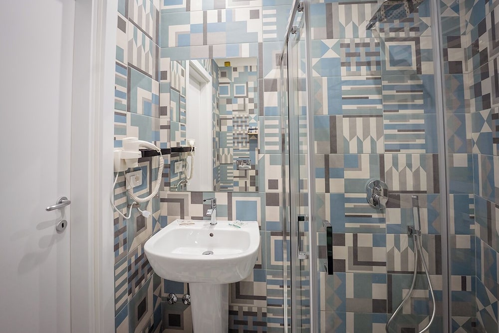 B&B Le 4 Stagioni Dante's Suites by ClaPa Group Dislocated Hospitality