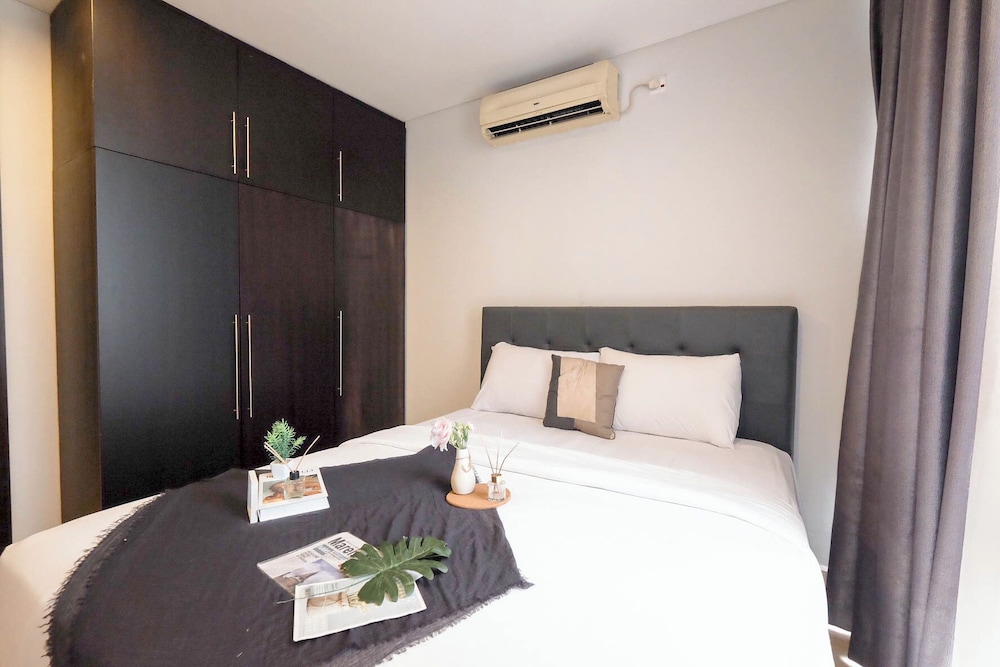 Strategic Place 2Br Apartment With Private Lift Masterpiece The Epicentrum Kuningan
