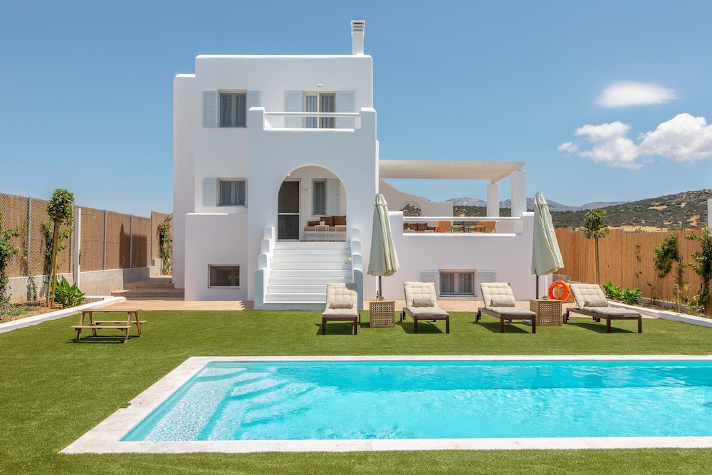 Naxian Resort