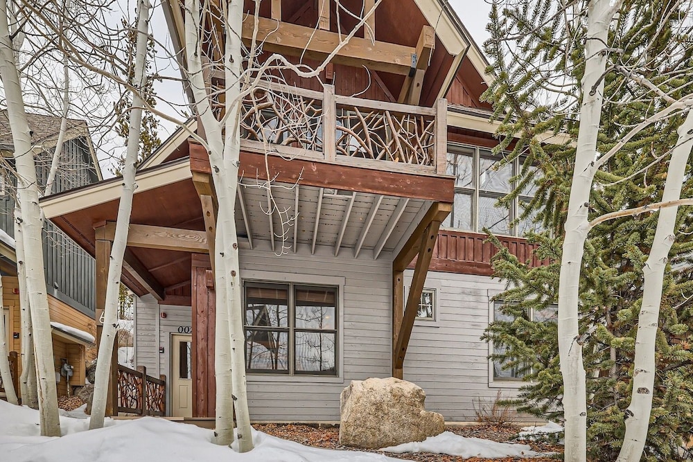6 Cabin In The Pines 3 Bedroom Home